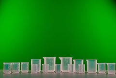 Комплект стаканов пластиковых (15 штук) - fgospostavki.ru - Рязань