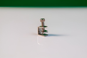 Зажим винтовой для резиновых трубок - fgospostavki.ru - Рязань