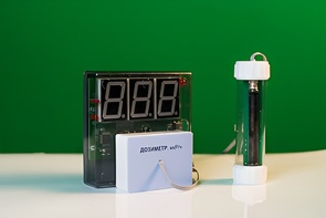 Датчик ионизирующего излучения с независимой индикацией (дозиметр демонстрационный) - fgospostavki.ru - Рязань