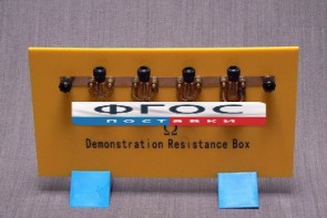 Набор резисторов на панели - fgospostavki.ru - Рязань